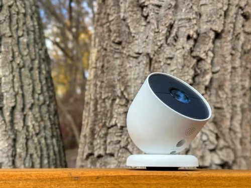 Google Nest Cam Outdoor or Indoor